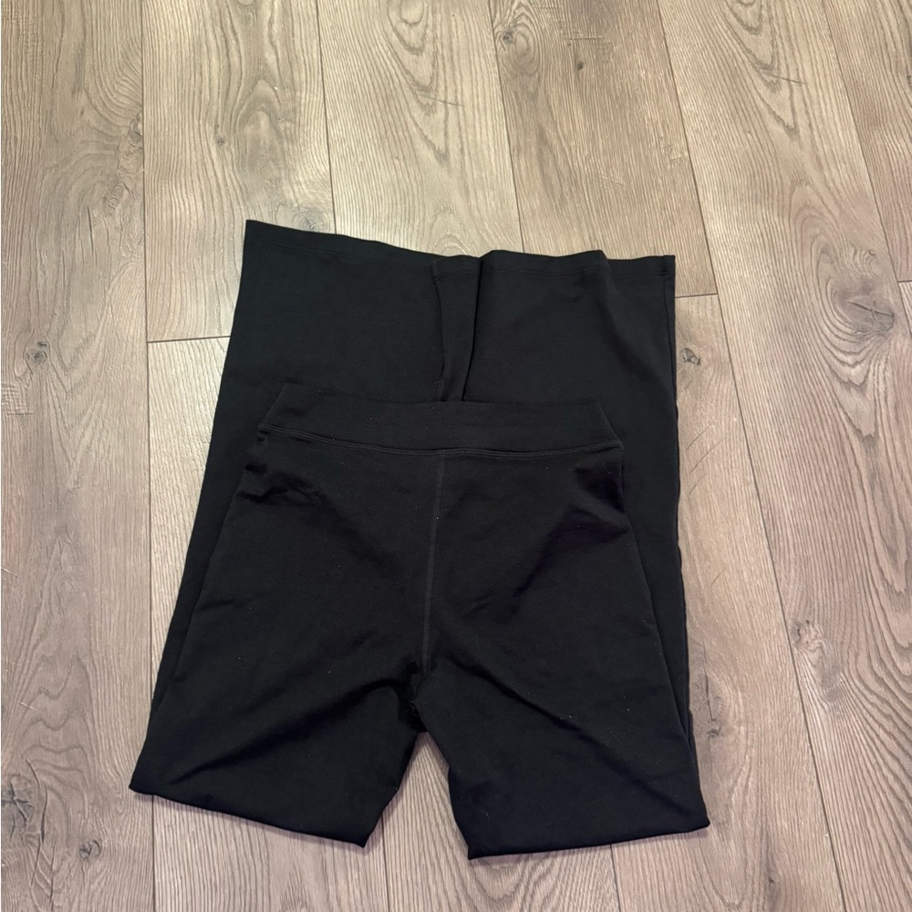 Vuori Wide Leg Black Pants Size Medium - Picture 3 of 7